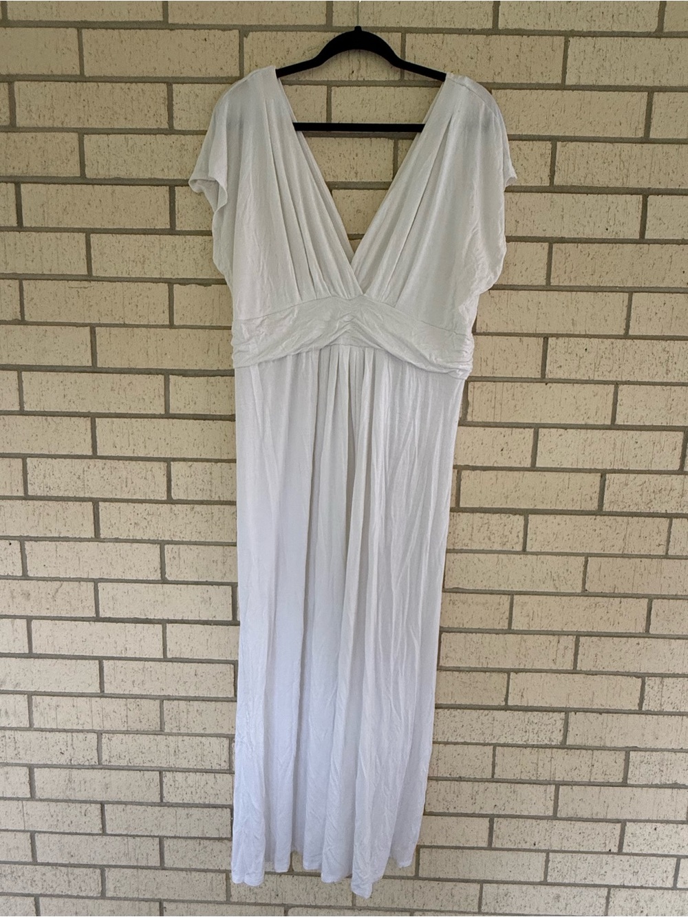 IMAN White V-Neck Empire Waist Maxi Dress